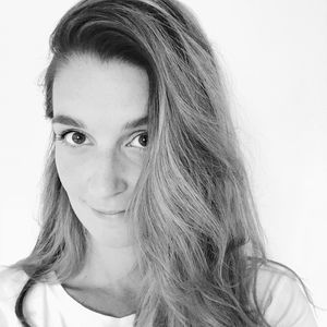 Meet your Posher, Chloé